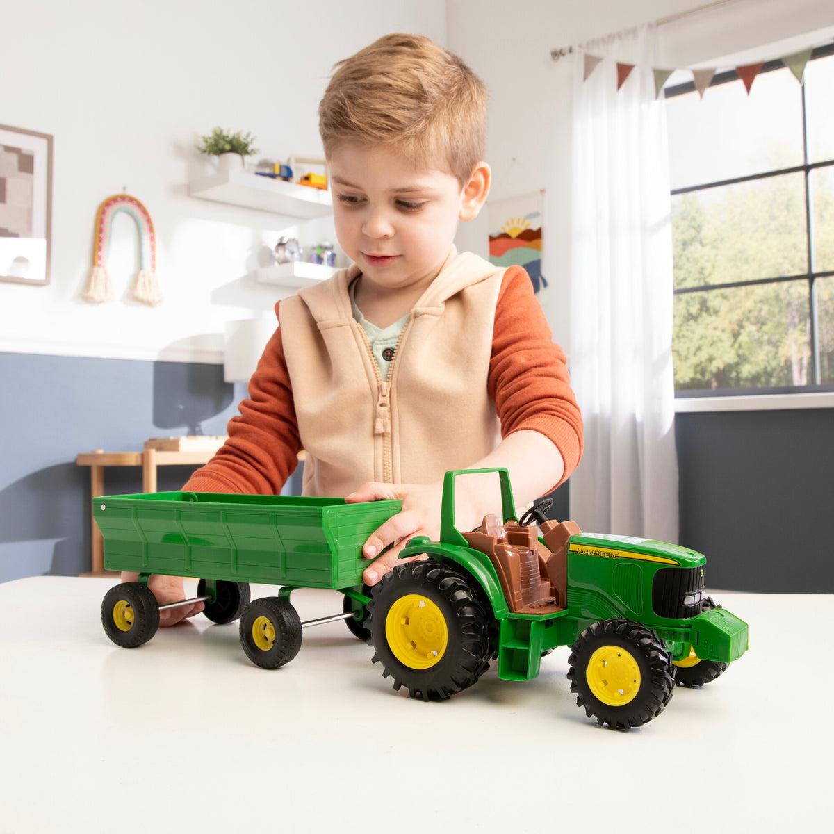 1 16 John Deere Tractor with Wagon Set PrairieCoast equipment