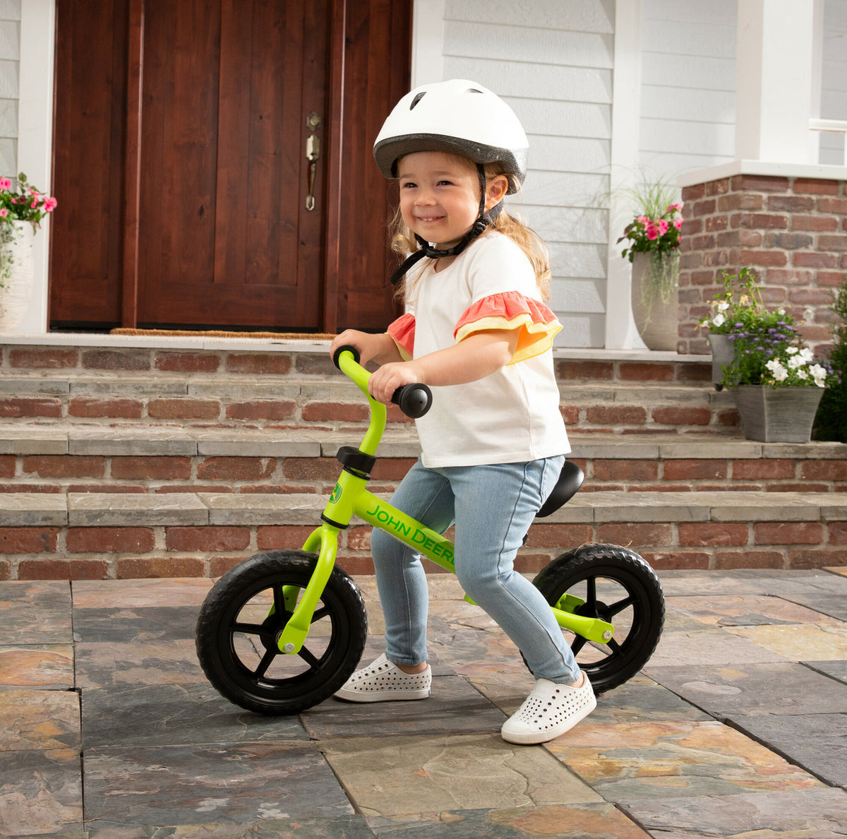 John deere best sale bicycle helmet