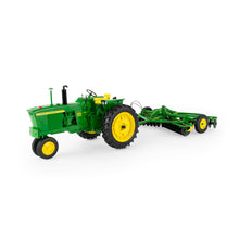 Load image into Gallery viewer, 1/16 John Deere 3010 w/Disk Precision Heritage
