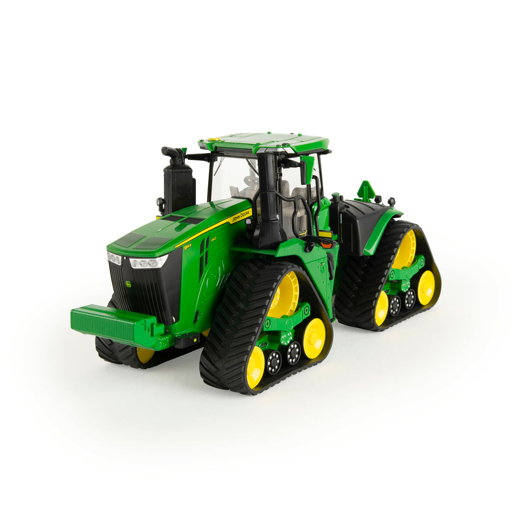 1/32 John Deere 9RX 640 Track Tractor Prestige Collection