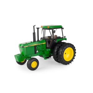 1/16 John Deere 4450 Prestige Tractor