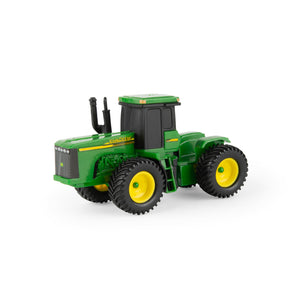 1/64 John Deere 4WD Tractor Collect n Play