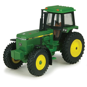 1/64 John Deere Tractor with Cab Collect and Play