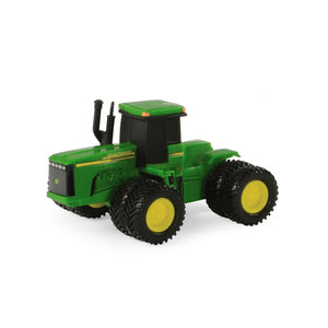 Die-cast 4WD tractor with duals
