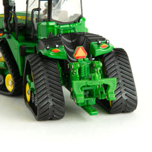 Load image into Gallery viewer, Die-cast tractor with 3 point hitch
