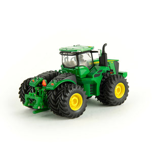 Die-cast tractor with front and rear duals