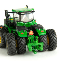 Load image into Gallery viewer, Die-cast tractor with front and rear duals
