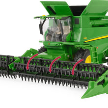 Load image into Gallery viewer, 1/32 John Deere S780 Combine Harvesting Set With 7290R Tractor
