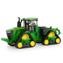 Load image into Gallery viewer, Die-cast tractor with 4 wide tracks
