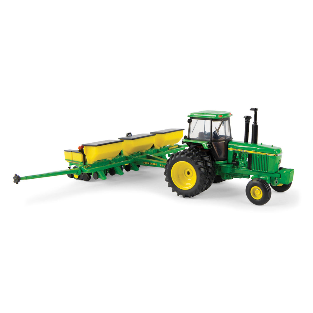 Die-cast tractor with 3 point hitch